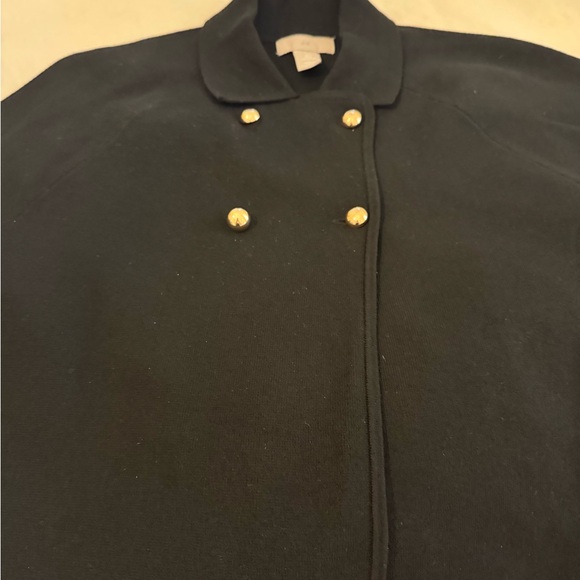 H&M Sweater - Picture 2 of 3